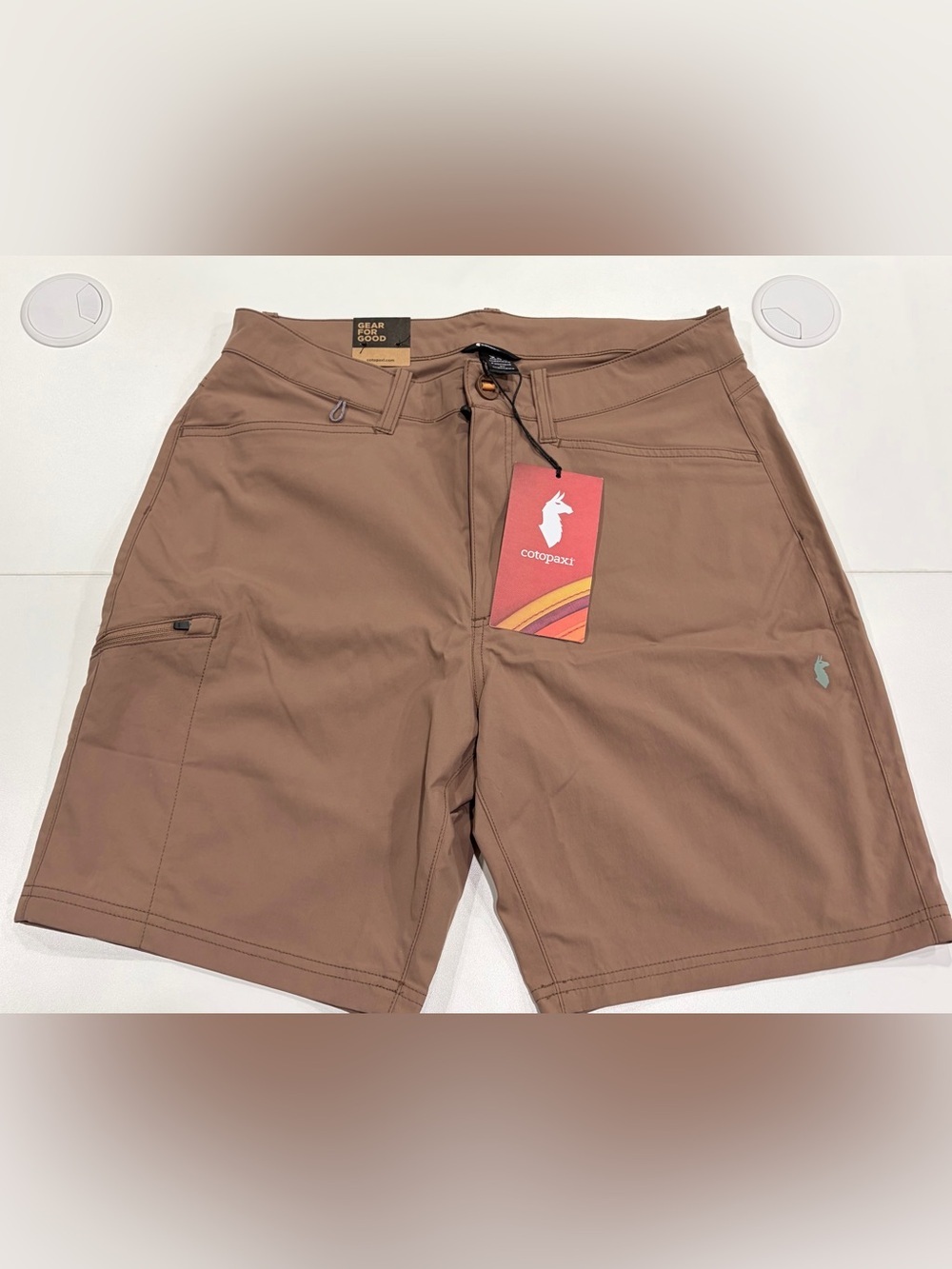 Cotopaxi Men's 32 Coraje Tech Shorts Reishi NWT Tan UPF 50+ 8" Inseam